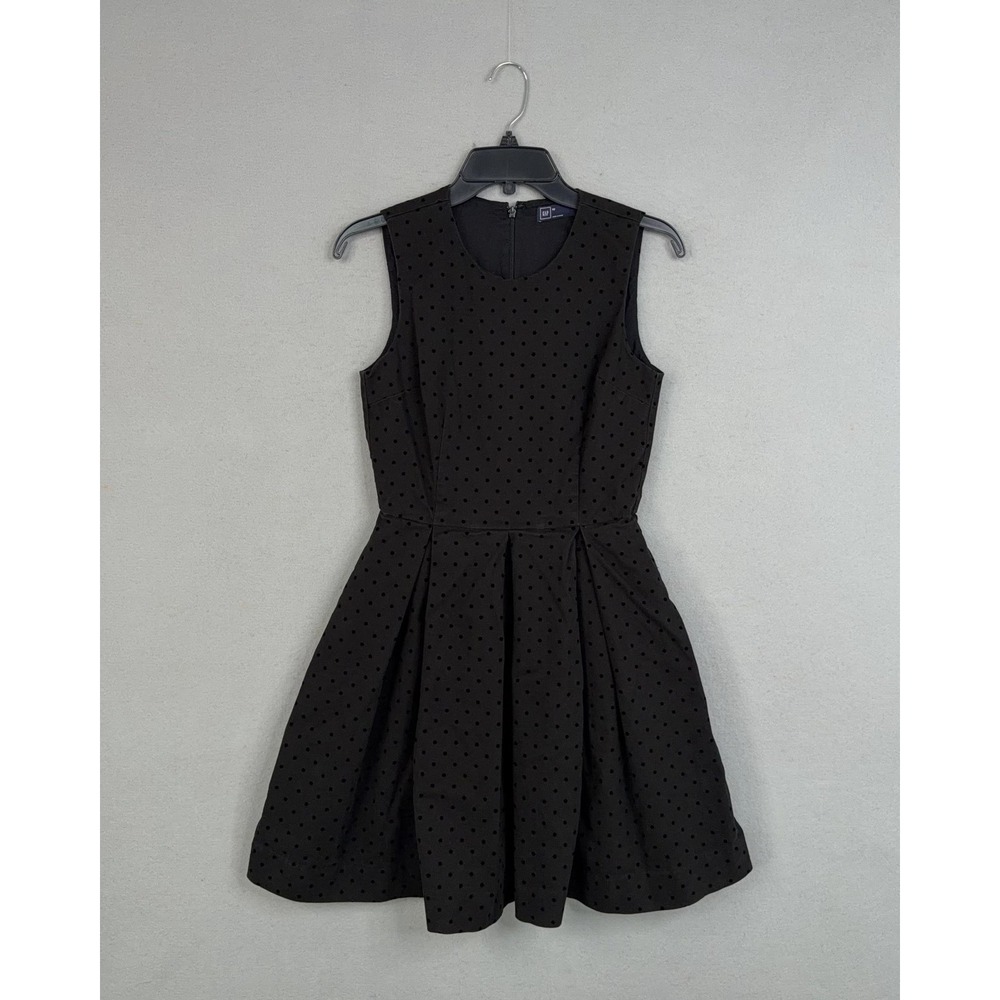 GAP Dress Womens 2 Black Polka Dot Sleeveless Fit Flare Short Party LBD